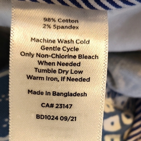 Talbot's women's blue floral print relaxed chino pants size (4) - Picture 6 of 13